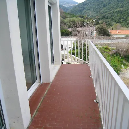 Maison De 4 Chambres A San Martino Di Lota A 1 M De La Plage Avec Vue Sur La Mer Terrasse Et Wifi 別荘